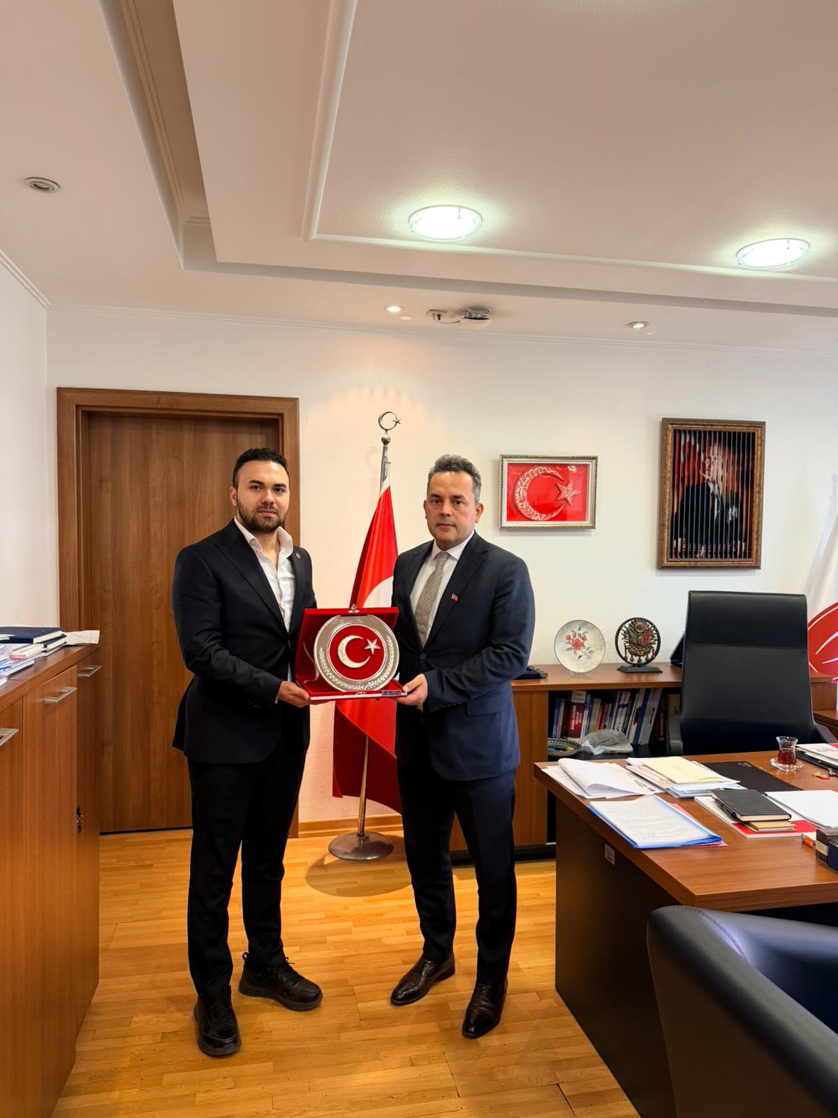 KENAN YAVUZ'A ZİYARET